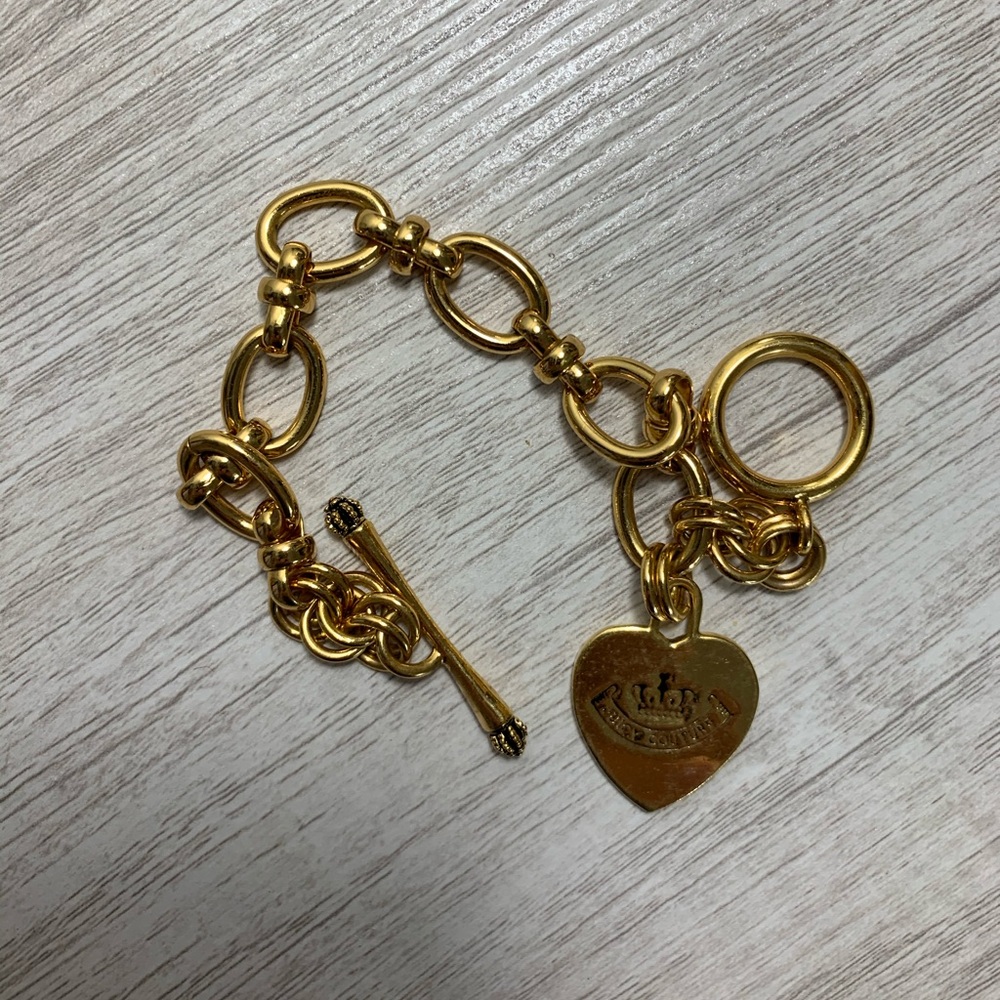 Gold Juicy Couture chunky link bracelet